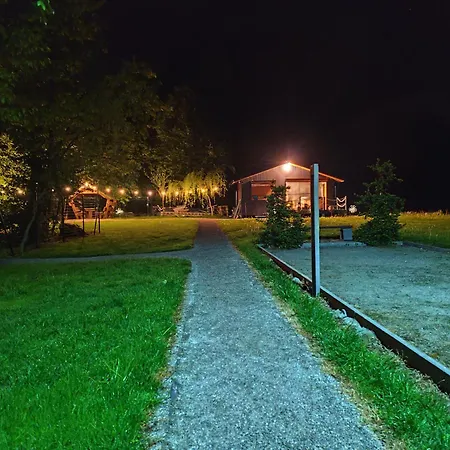 Spokojny Zakatek Z Balia Z Jacuzzi Lipowa