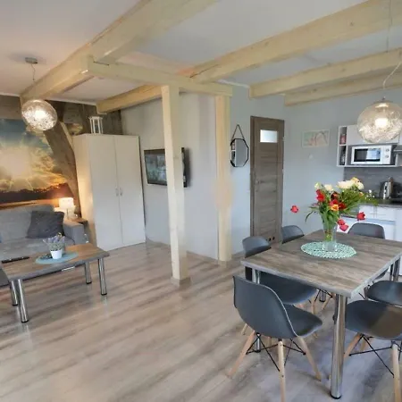 Spokojny Zakatek Z Balia Z Jacuzzi Сasa de vacaciones Lipowa