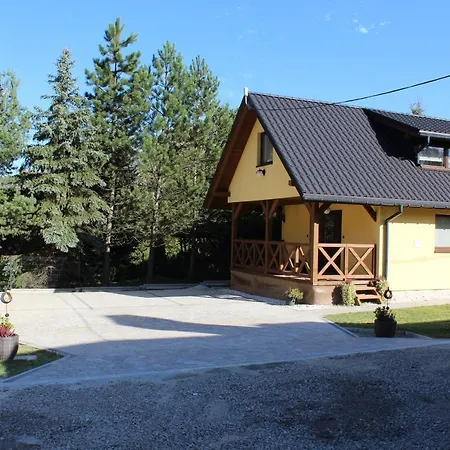 Spokojny Zakatek Z Balia Z Jacuzzi Casa de Férias